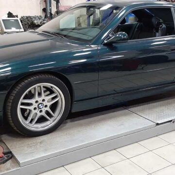 BMW 850CSi