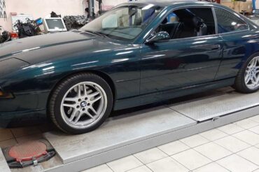 BMW 850CSi